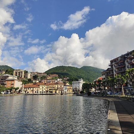 Un Balcone Sul Lago Omegna Extérieur photo