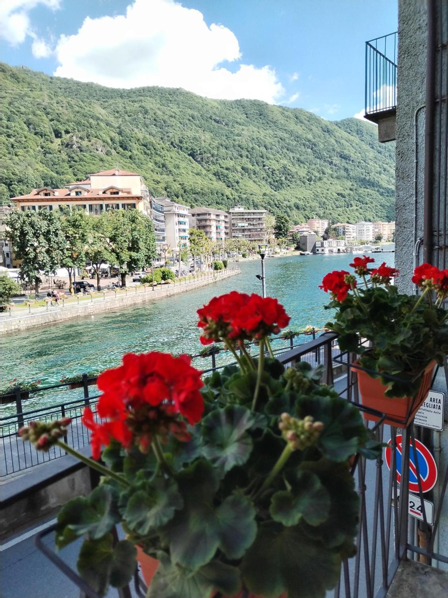 Un Balcone Sul Lago Omegna Extérieur photo
