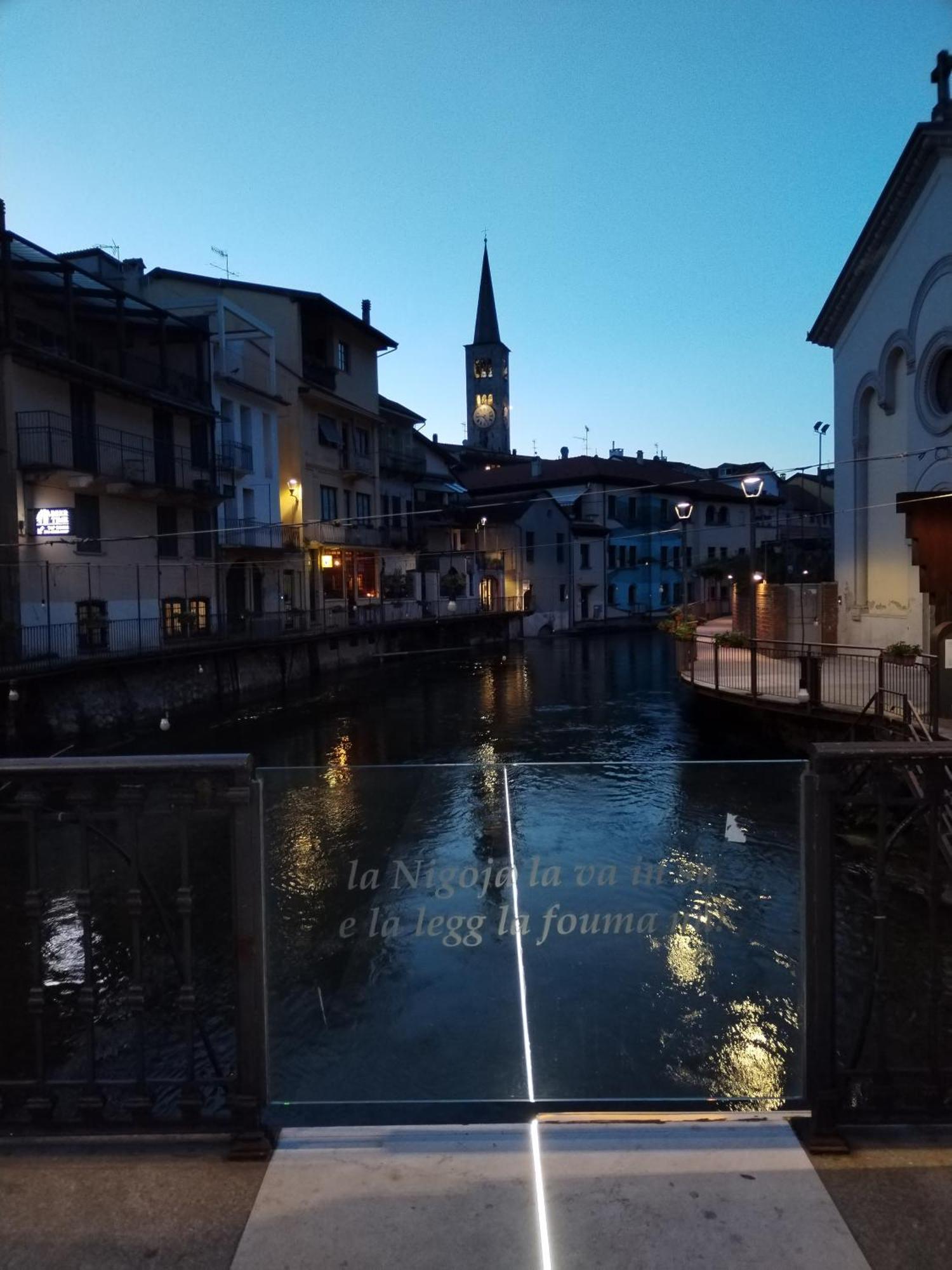 Un Balcone Sul Lago Omegna Extérieur photo